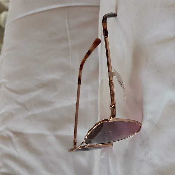 MICHAEL KORS SUNNIES NWT - Picture 2 of 6